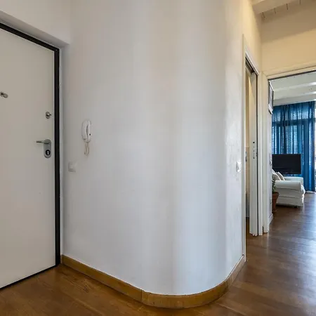 Mini Attico דירה *