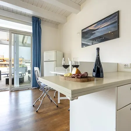 Casa Vacanze Mini Attico *